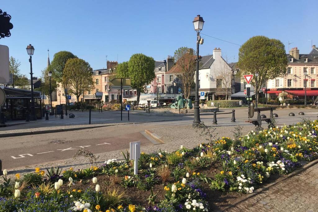 Le Logis Des Lavandieres Honfleur Exterior foto